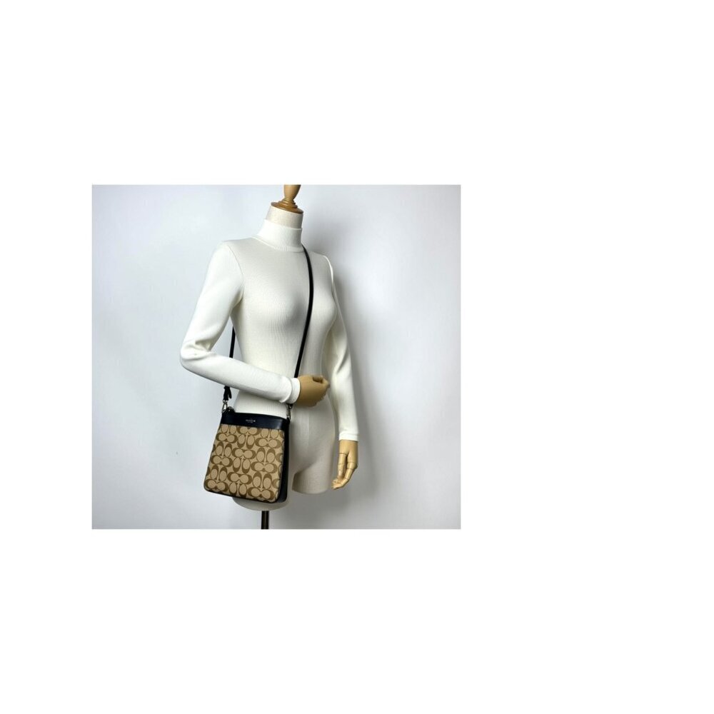 Coach Brown Leather  Signature Canvas Women's cross shoulder Bag GUC